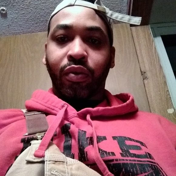 Meet your Posher, Mike - Picture 2 of 2